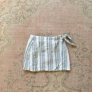 Madewell beach wrap skirt in XS